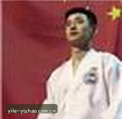 王磊